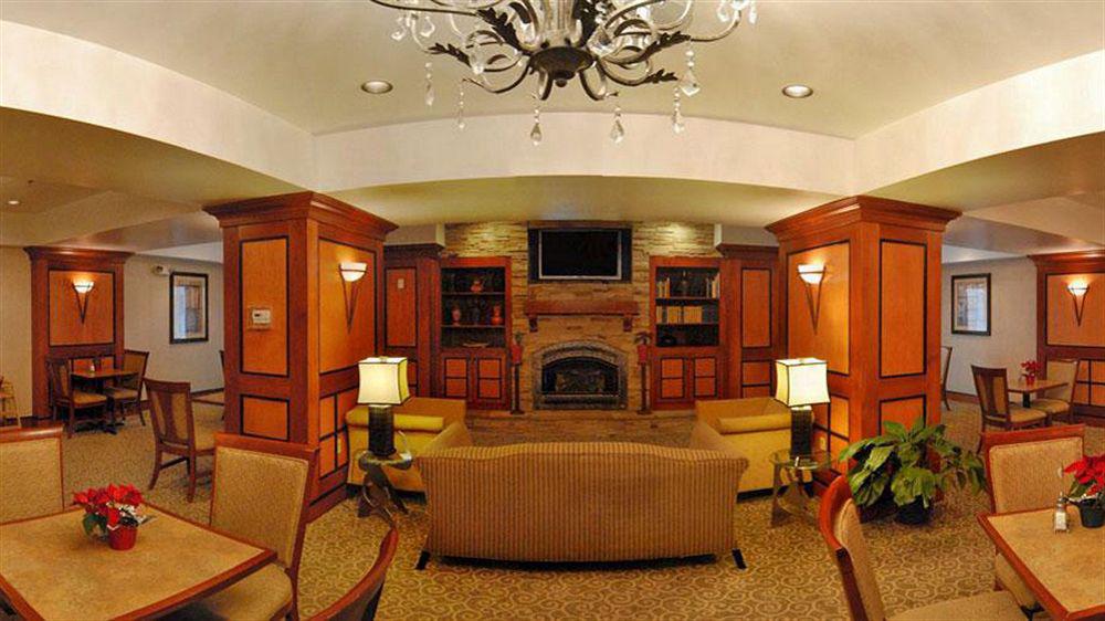 Holiday Inn Express & Suites Danville By Ihg Extérieur photo