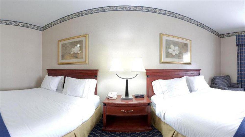 Holiday Inn Express & Suites Danville By Ihg Extérieur photo