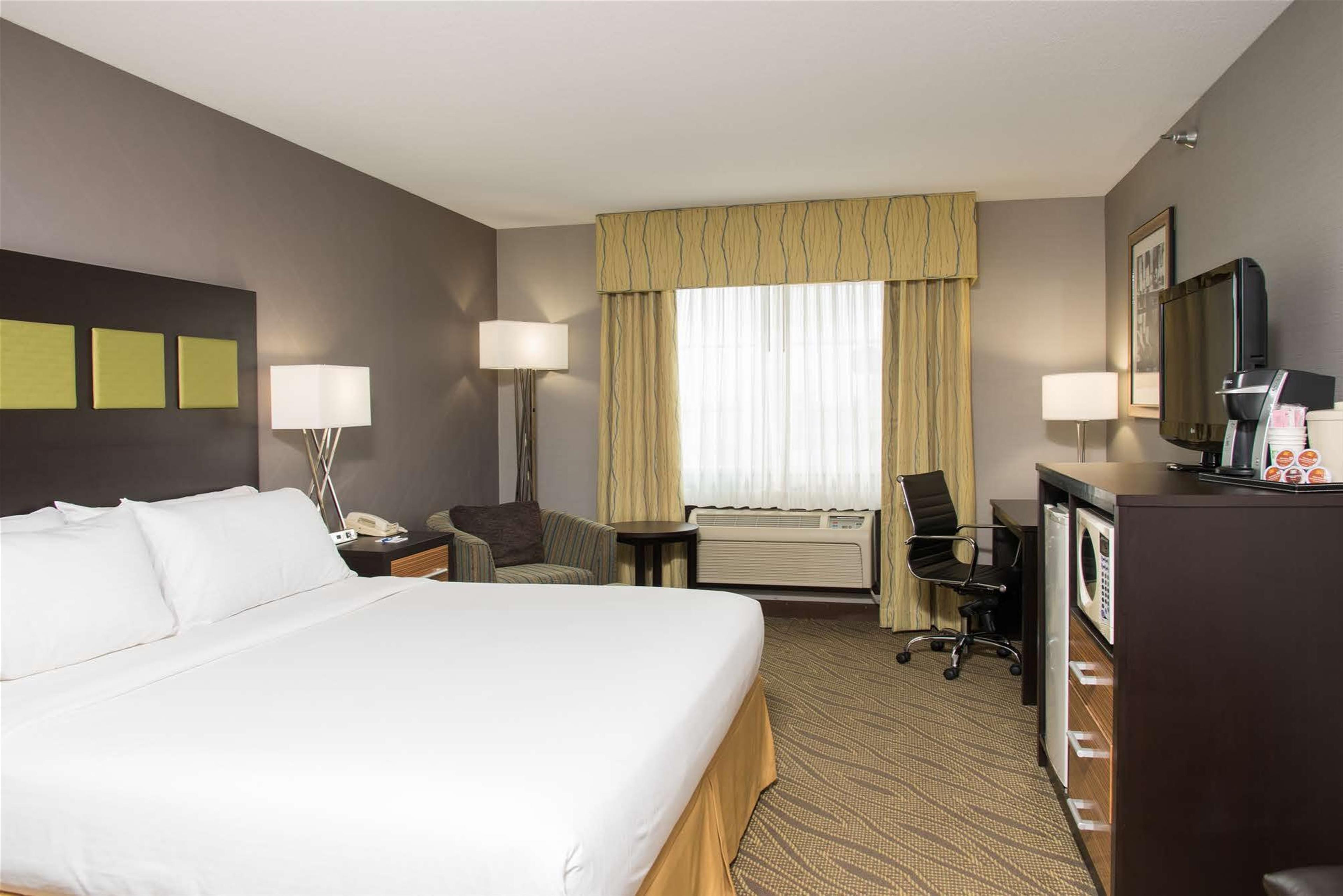 Holiday Inn Express & Suites Danville By Ihg Extérieur photo