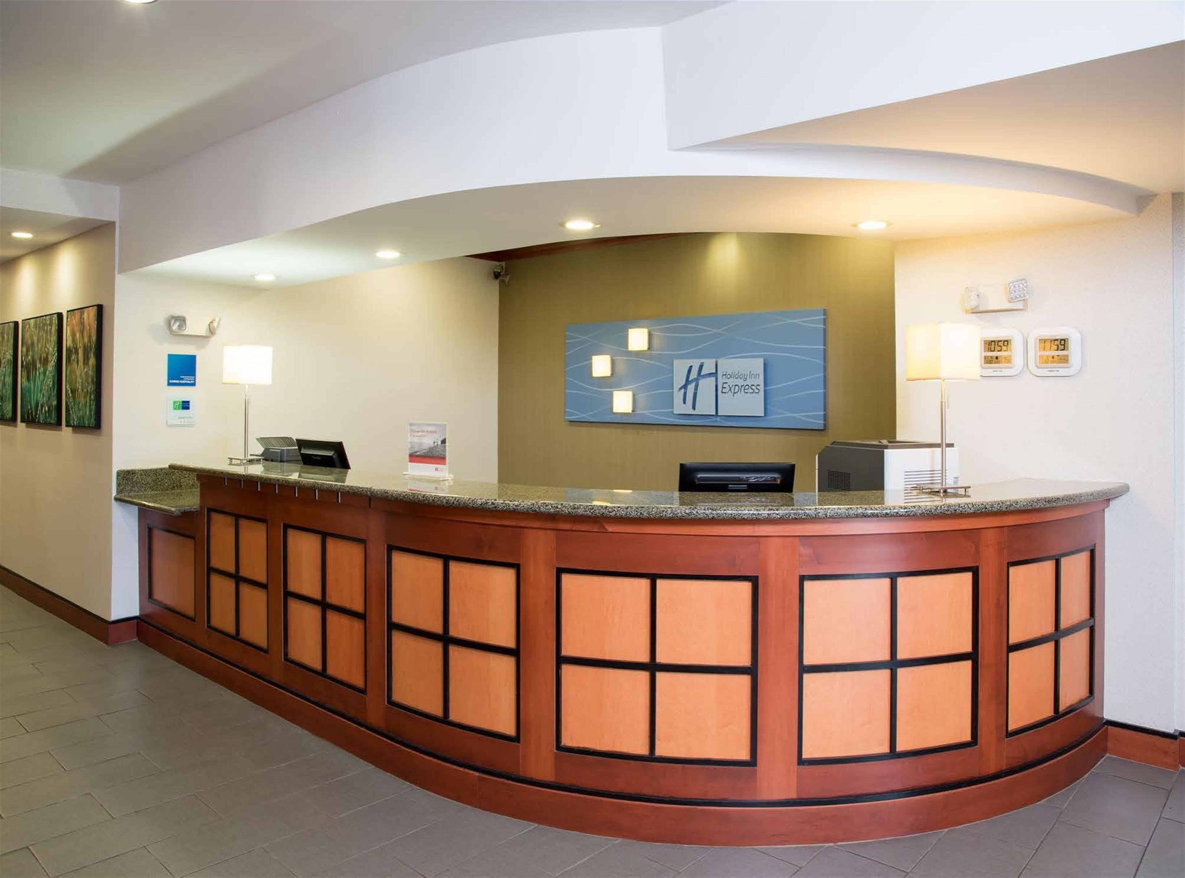 Holiday Inn Express & Suites Danville By Ihg Extérieur photo